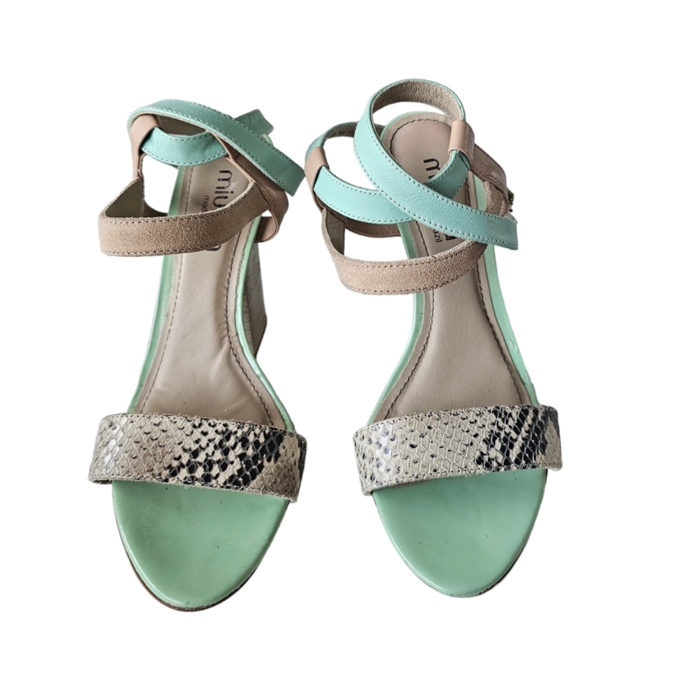 Mucho genuine leather mint green tan ankle strap platform chunky heel Sandals 7